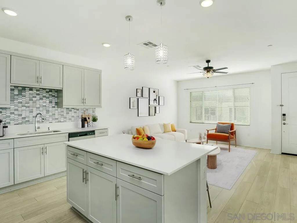 339 Sweet Pl - Photo 1