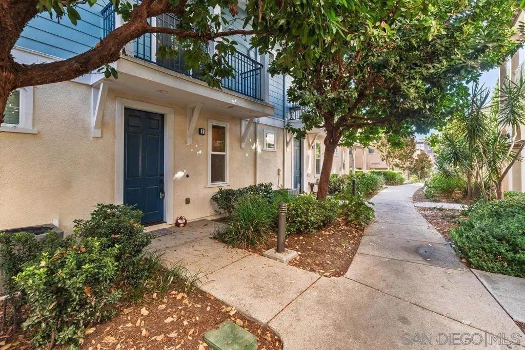 4374 Nautilus Way - Photo 1
