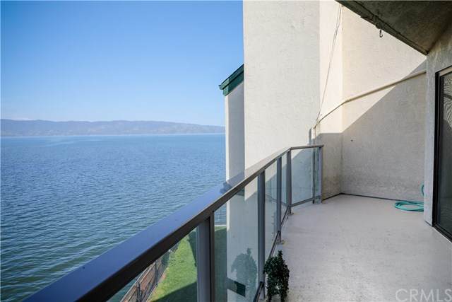 10 Royale Avenue - Photo 1