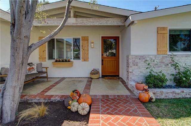 325 Esther Street - Photo 1