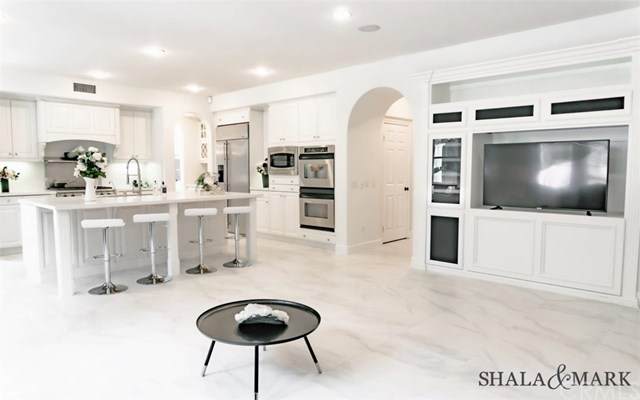 19 Ivanhoe - Photo 1