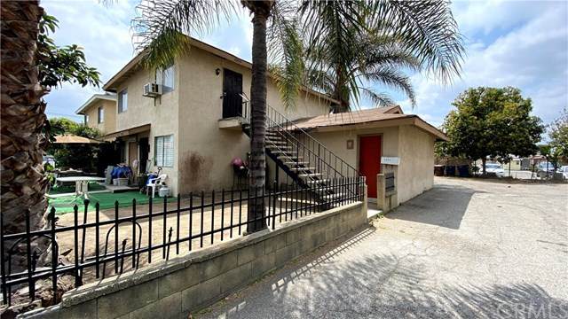 2607 California Avenue - Photo 1