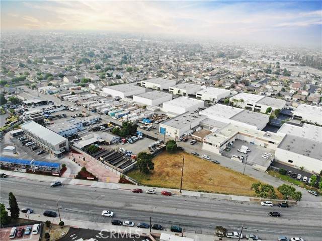 9142 Rosecrans - Photo 1