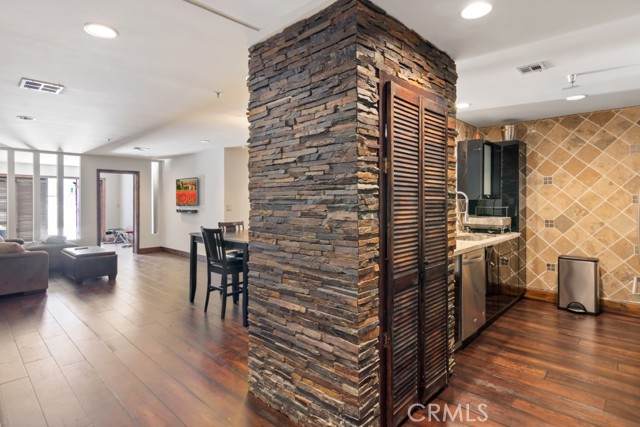 1040 4th Street - Photo 1