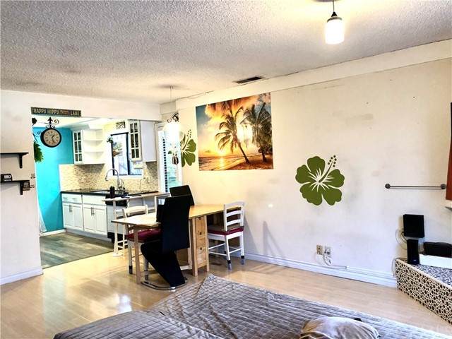 609 Sartori Avenue - Photo 1
