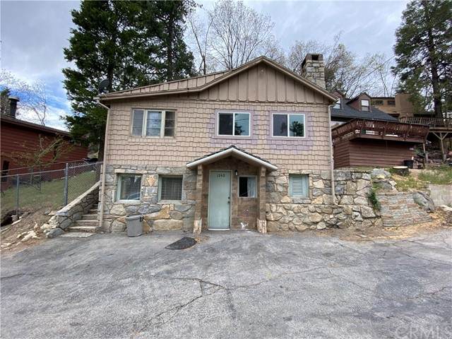 1240 Lovers Lane - Photo 1
