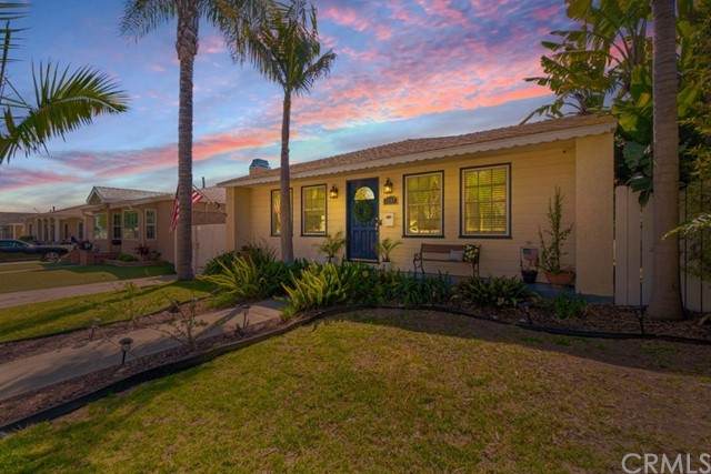 1367 26th Street - Photo 1