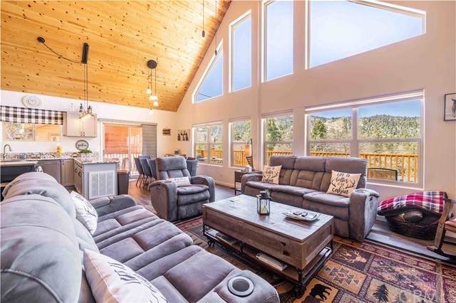 43406 Ridge Crest Drive - Photo 1