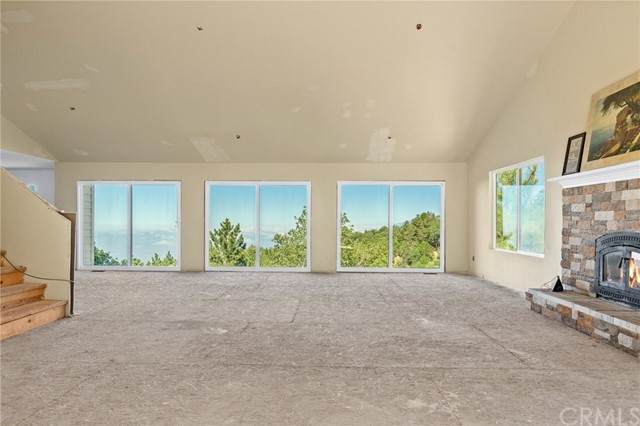 8 Winding Way - Photo 1