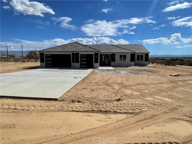 22675 Saguaro Road - Photo 1