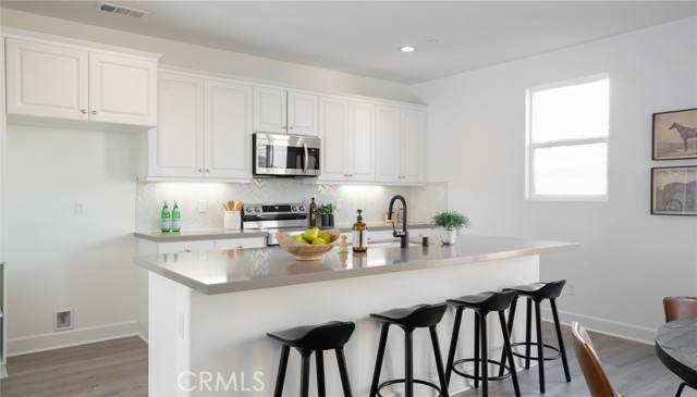 914 Forest Street - Photo 1