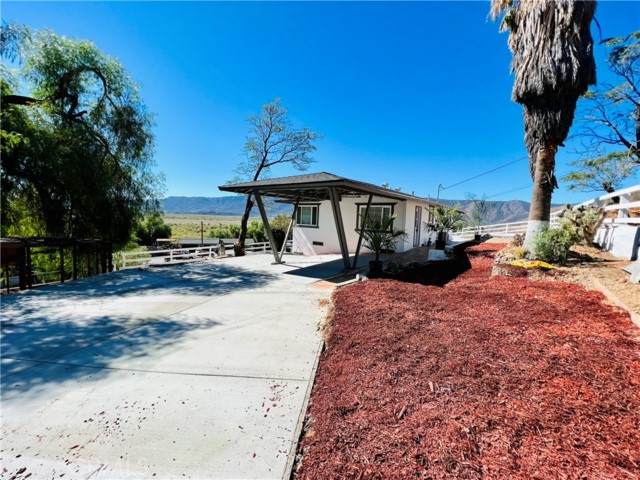 314 Acacia Street - Photo 1
