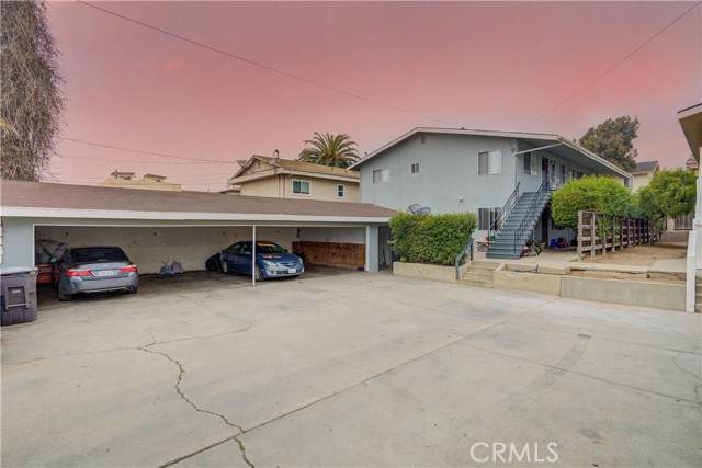 857 Manhattan Avenue - Photo 1