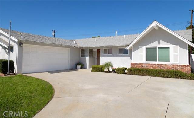 1523 Beacon Avenue - Photo 1