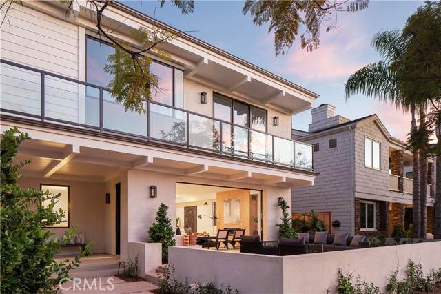 514 Acacia Avenue - Photo 1