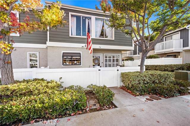 76 Birchwood Lane - Photo 1