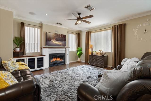 5304 Trailhawk Avenue - Photo 1