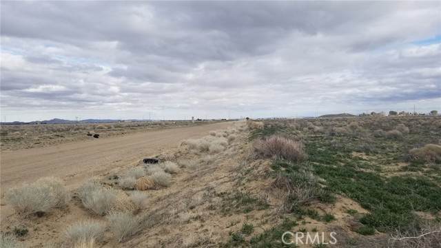 0 0Avenue B2/112 St W - Photo 1