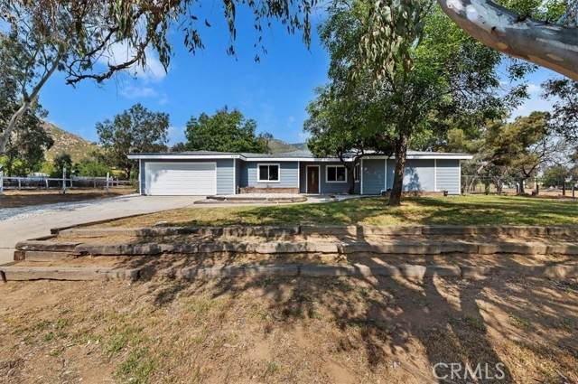 8668 Pigeon Pass Road - Photo 1