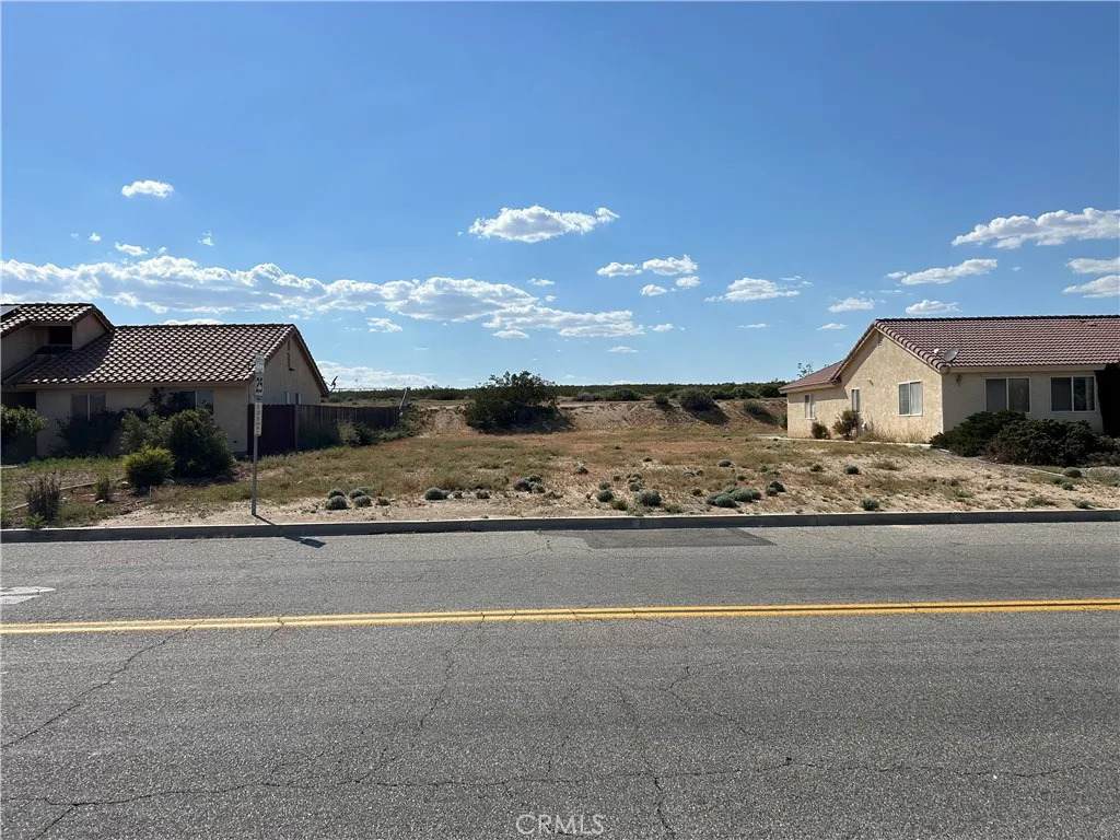 27086 Silver Lakes Pkwy - Photo 1