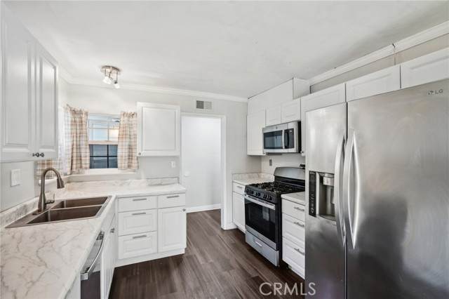 4345 Shelby Drive - Photo 1