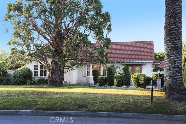 403 Longden Avenue - Photo 1