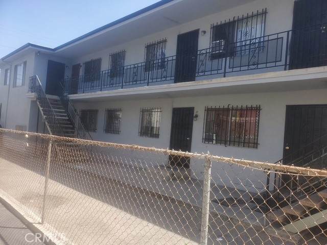 1337 Constance Unit #5 Street - Photo 1