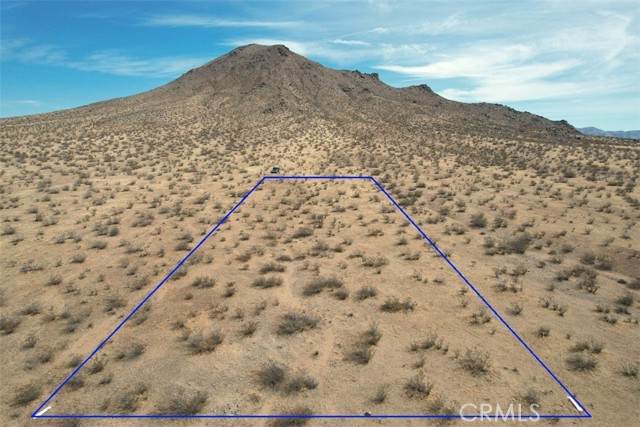 20 Stoddard Wells - Photo 1