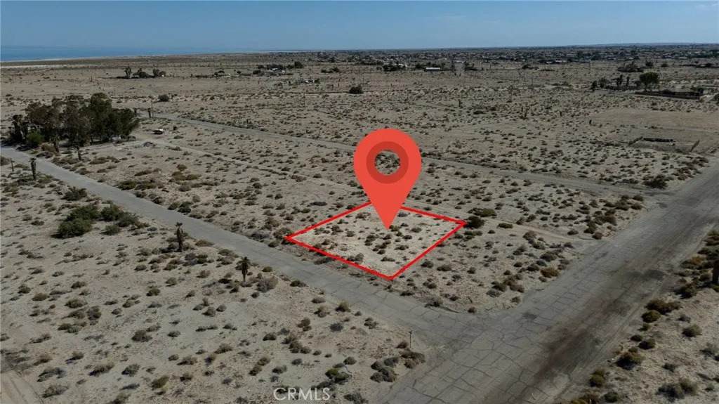 1383 Elmwood - Photo 1