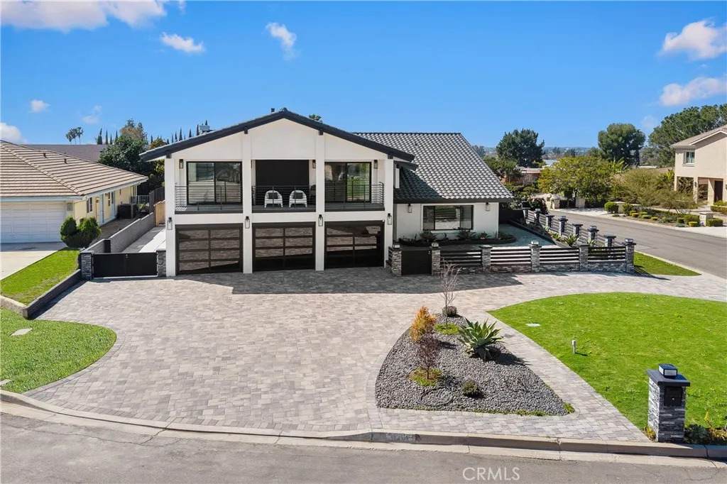 5201 Coral Ridge Circle - Photo 1