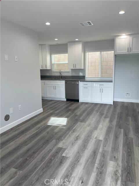 1044 San Jose - Photo 1