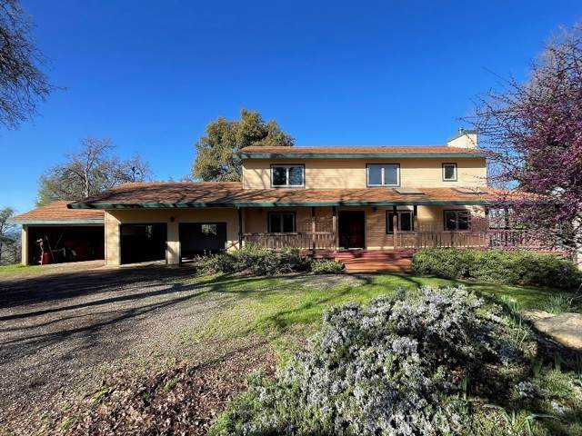5857 Allred Road - Photo 1