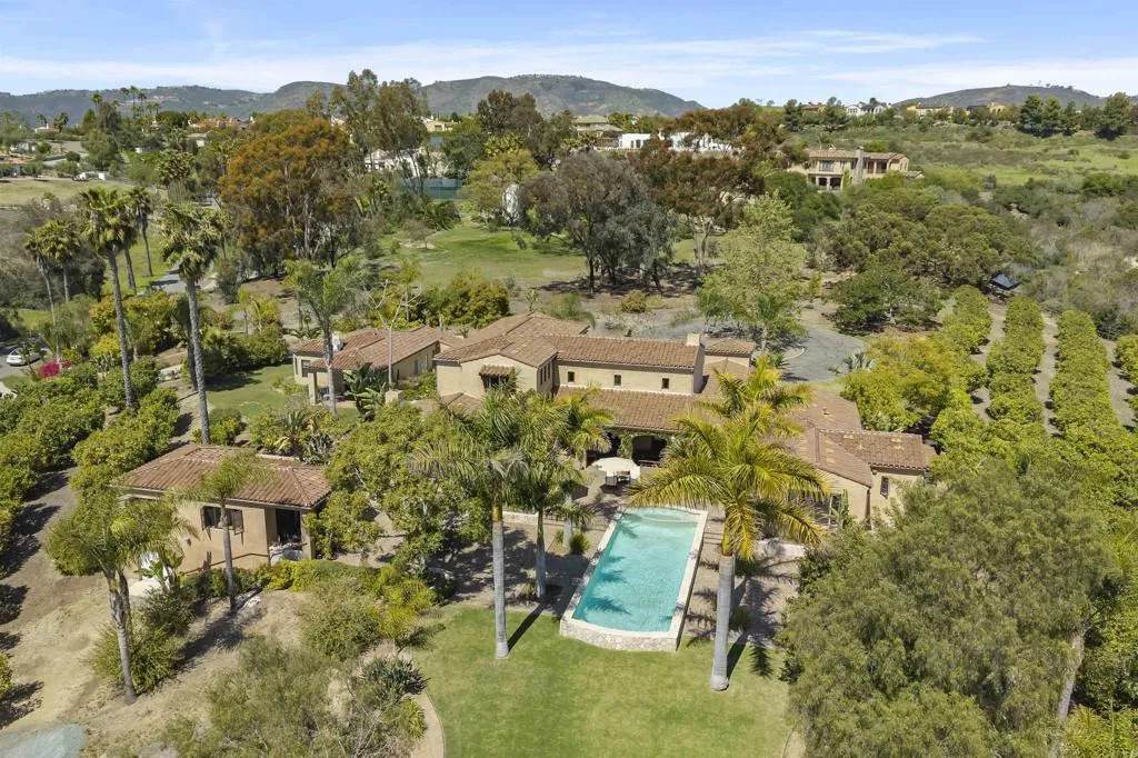 16733 Calle Hermosa - Photo 1