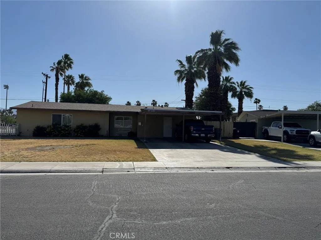 46520 Grand Street - Photo 1