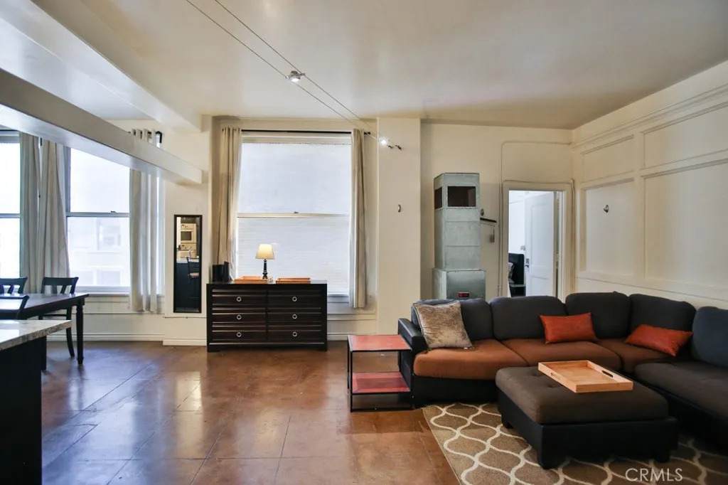 215 7th Street - Photo 1