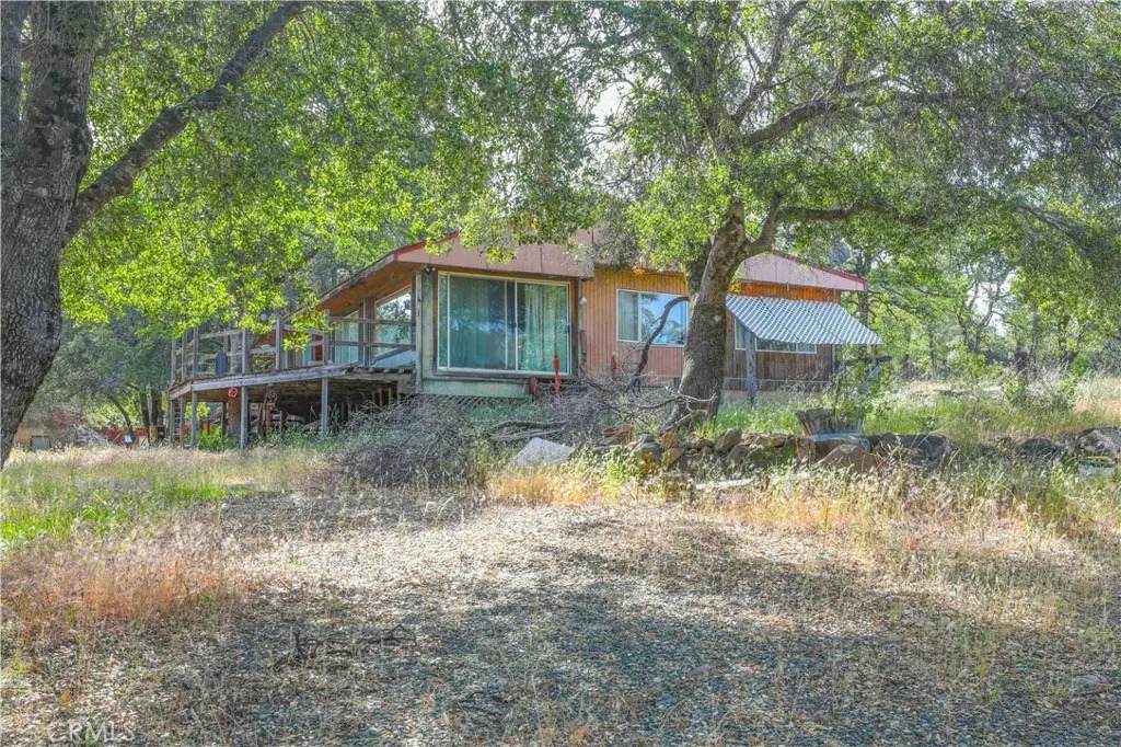 87 Shirley Lane - Photo 1