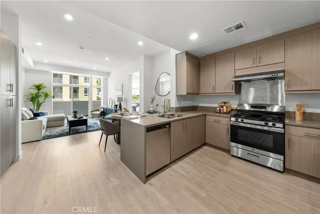 168 Monterey Street - Photo 1