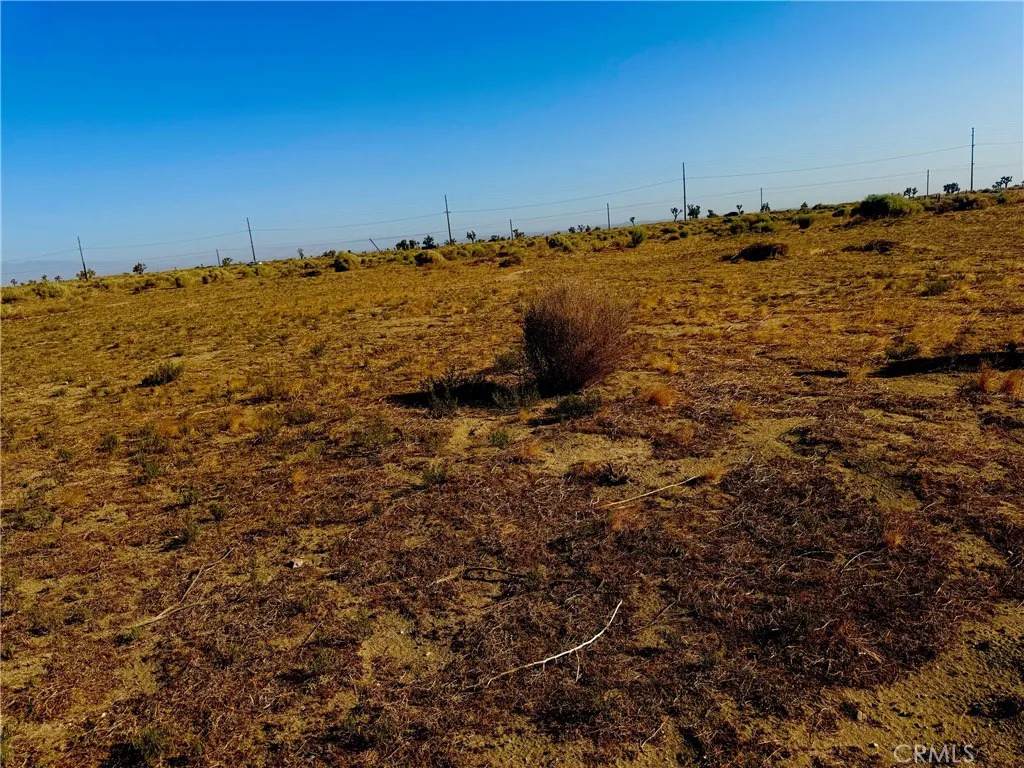 82 Stw Vic Ave E # J2 - Photo 1