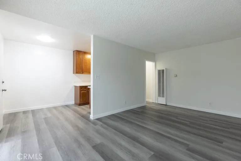 5476 Linden - Photo 1