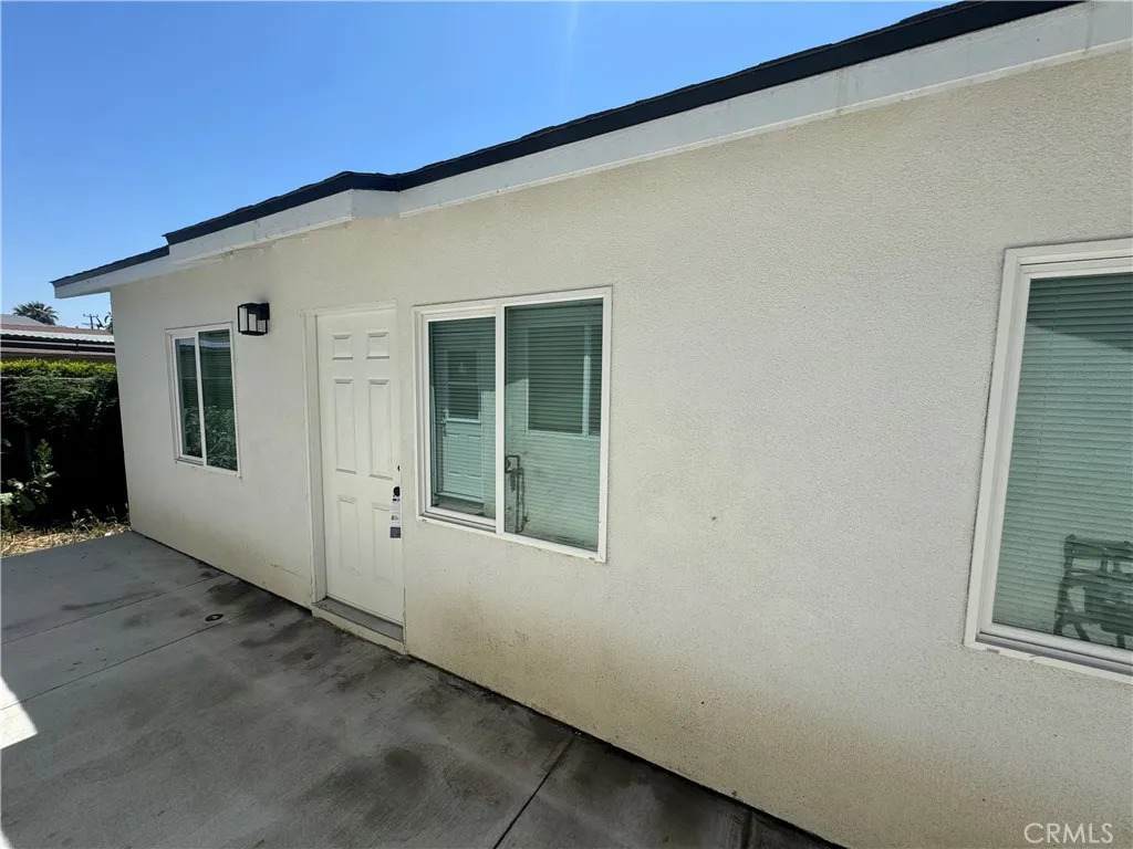 10556 Laurel Canyon Boulevard - Photo 1