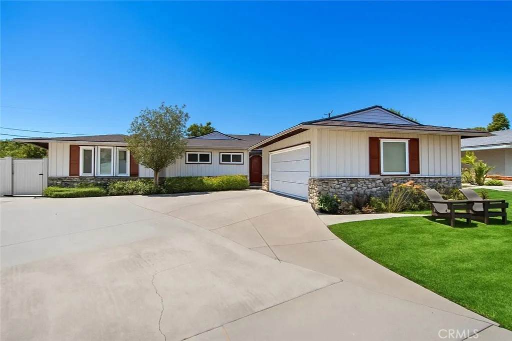 1951 Aliso Avenue - Photo 1