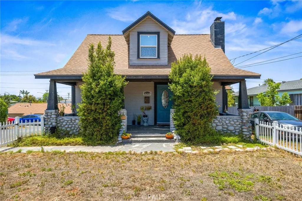 3144 Vista Avenue - Photo 1