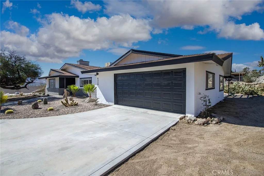 6328 Palo Alto Avenue - Photo 1