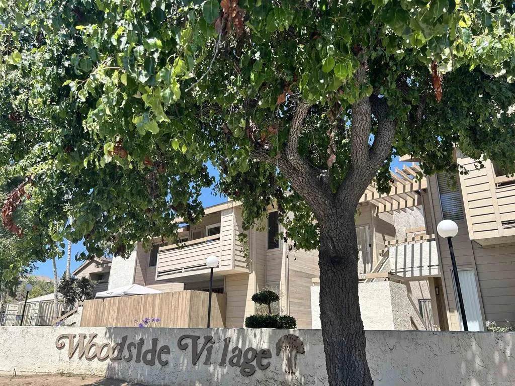 1721 Melrose Avenue - Photo 1