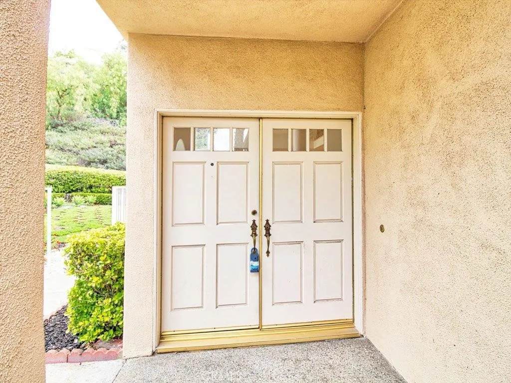 968 Calle Amable - Photo 1