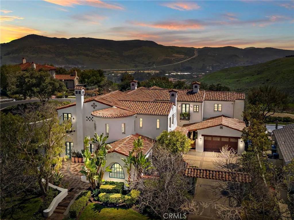 1 Overlook Drive - Photo 1