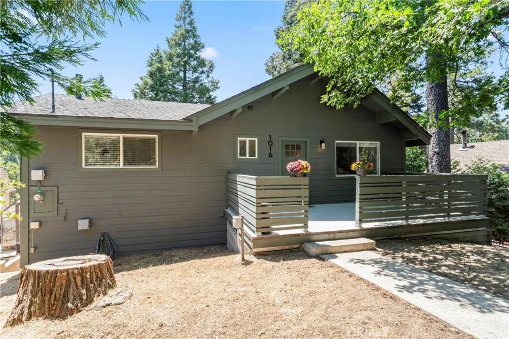 1016 Berne Drive - Photo 1