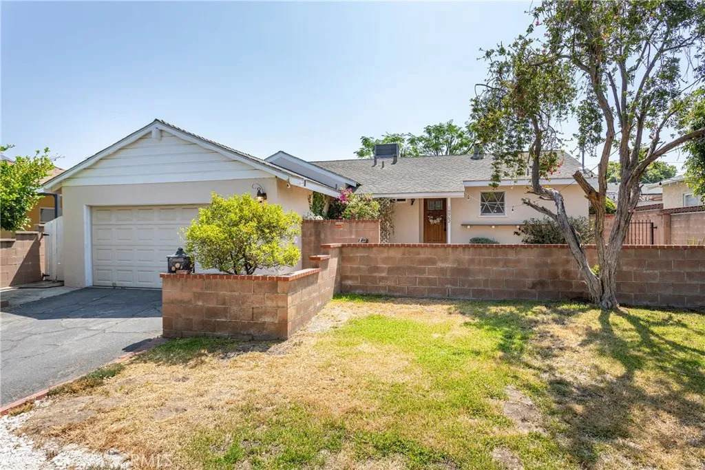 10962 Wescott Avenue - Photo 1