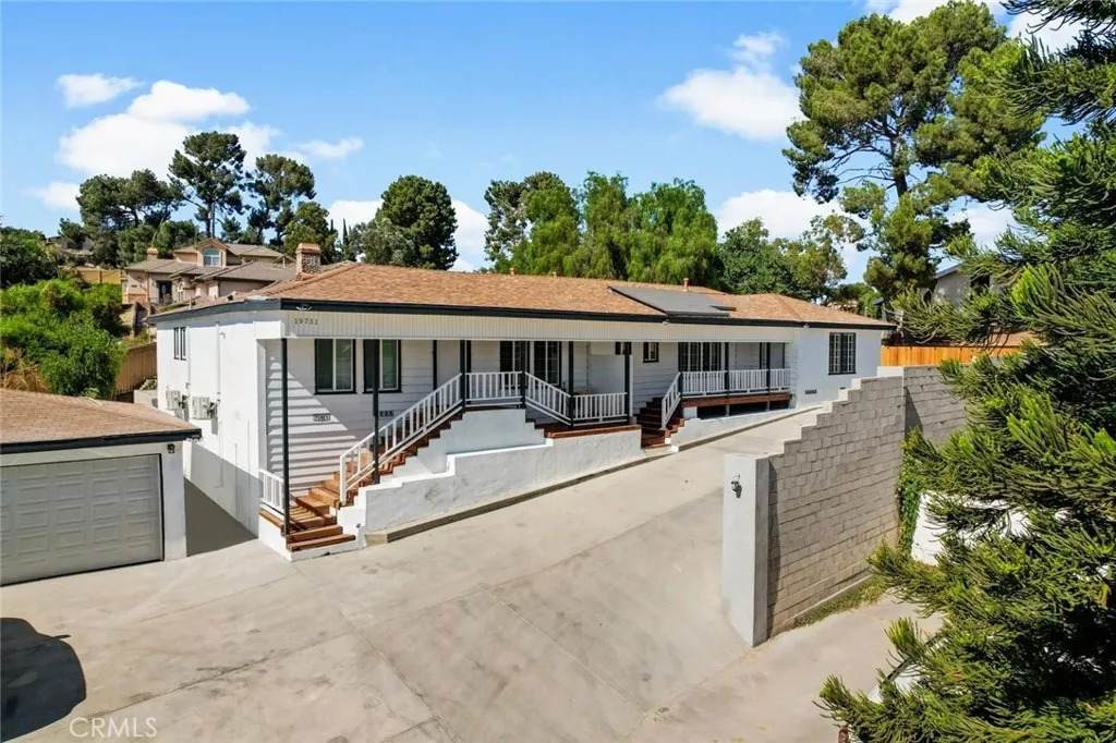 19731 Avenida Deleitante - Photo 1