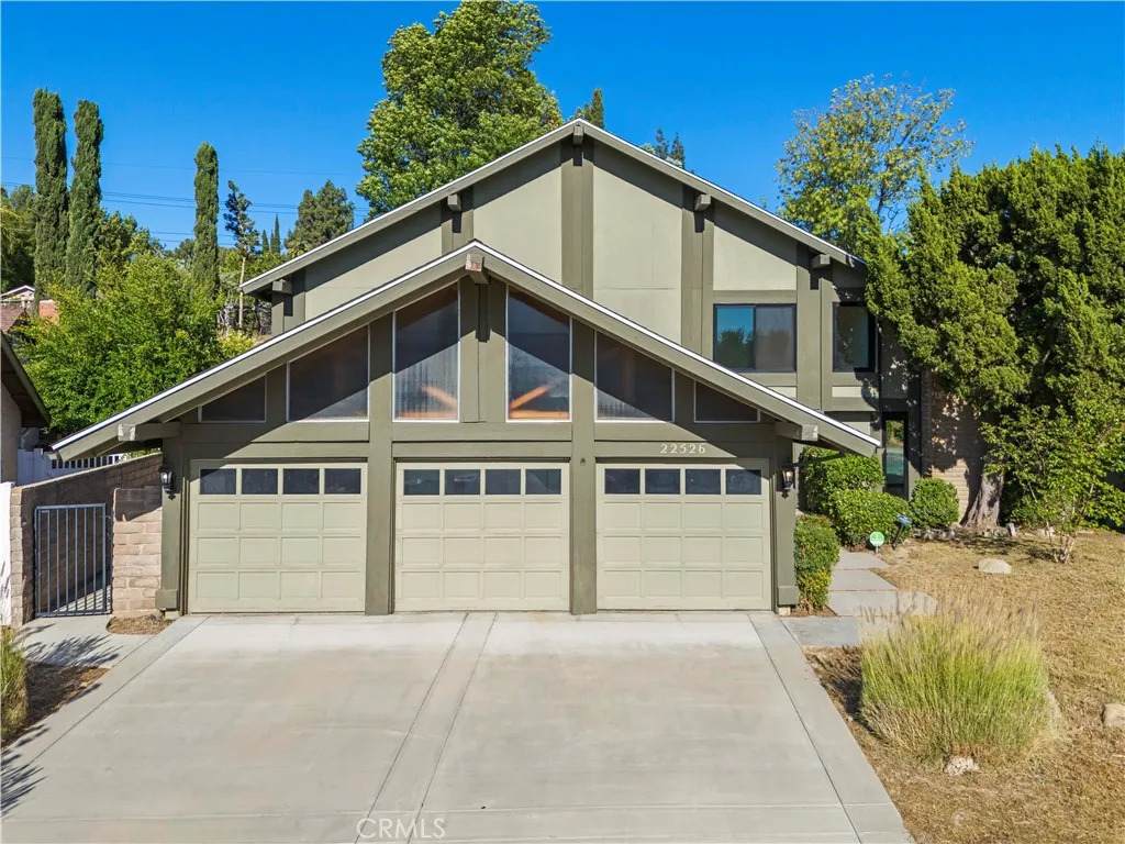 22526 Napa St - Photo 1
